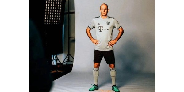 Bayern München Trikot is popular